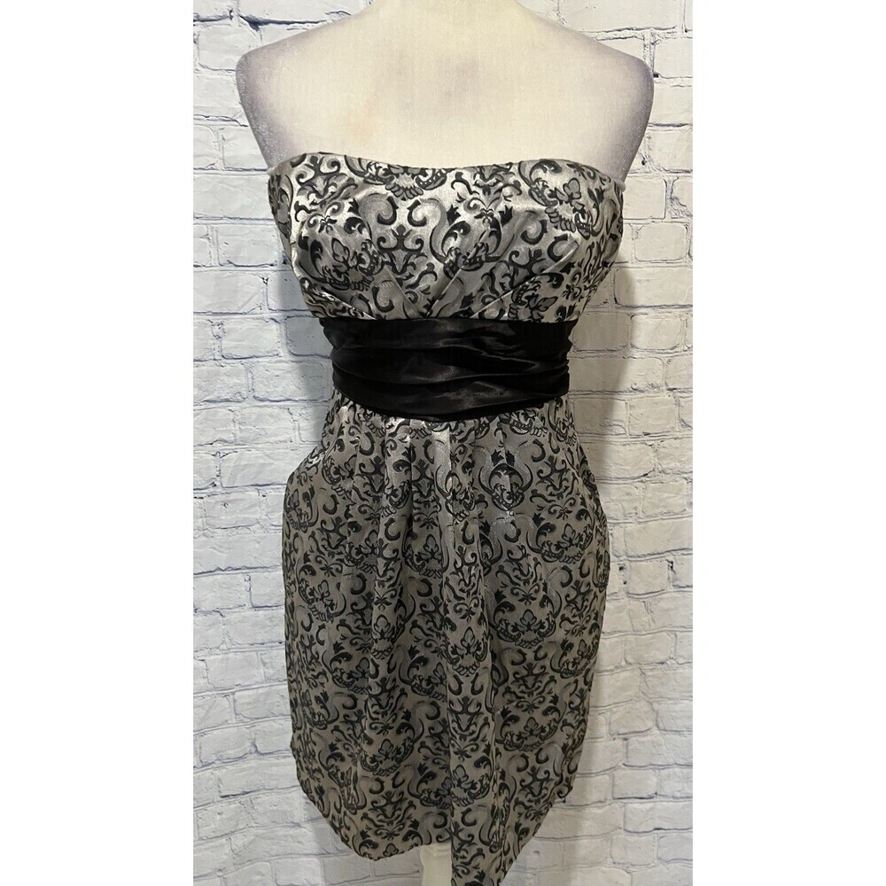 Speechless Size 11 Dress Silver Black Damask Short Sash Empire Waist Pockets